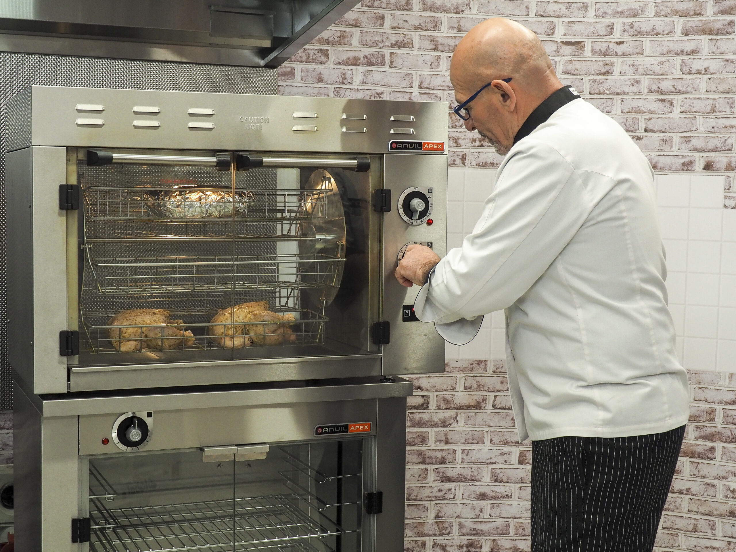 Anvil CGA0008 Chicken Rotisserie - Image 2